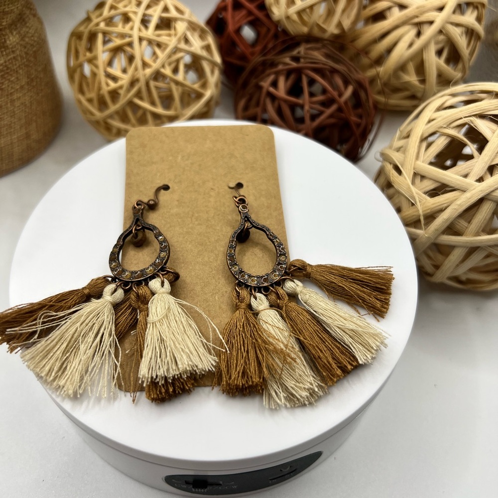 Boho Inspired Fashion Jewelry Earrings NEW